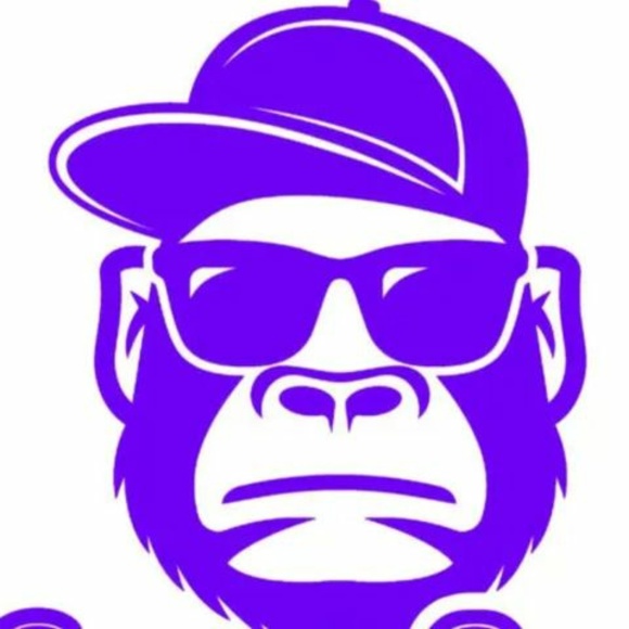 Meet your Posher, Erik - Picture 1 of 1